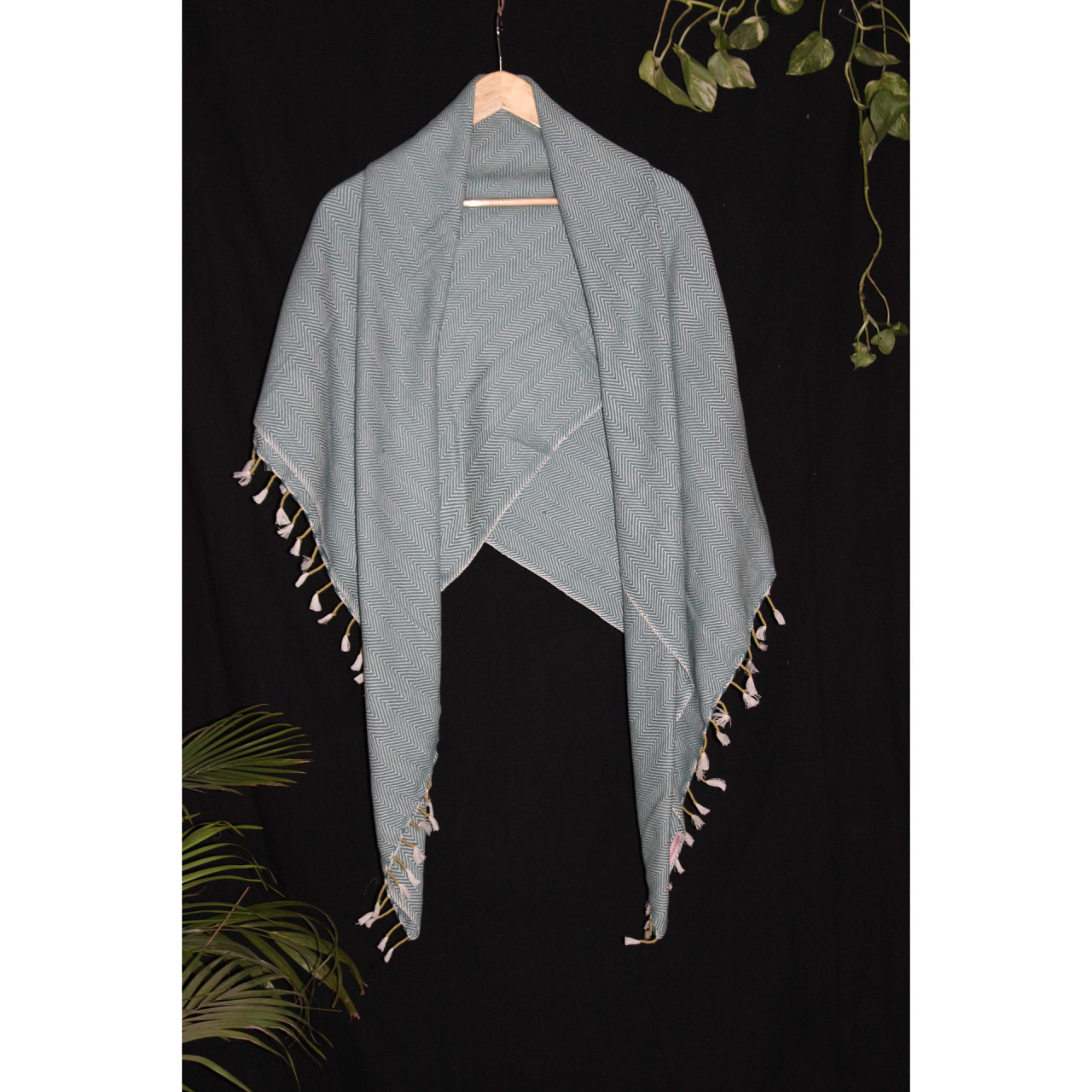 (1440) Cotton and khadi  Azo-free dyed throw from Bihar - Green, piped fringes, textured, white