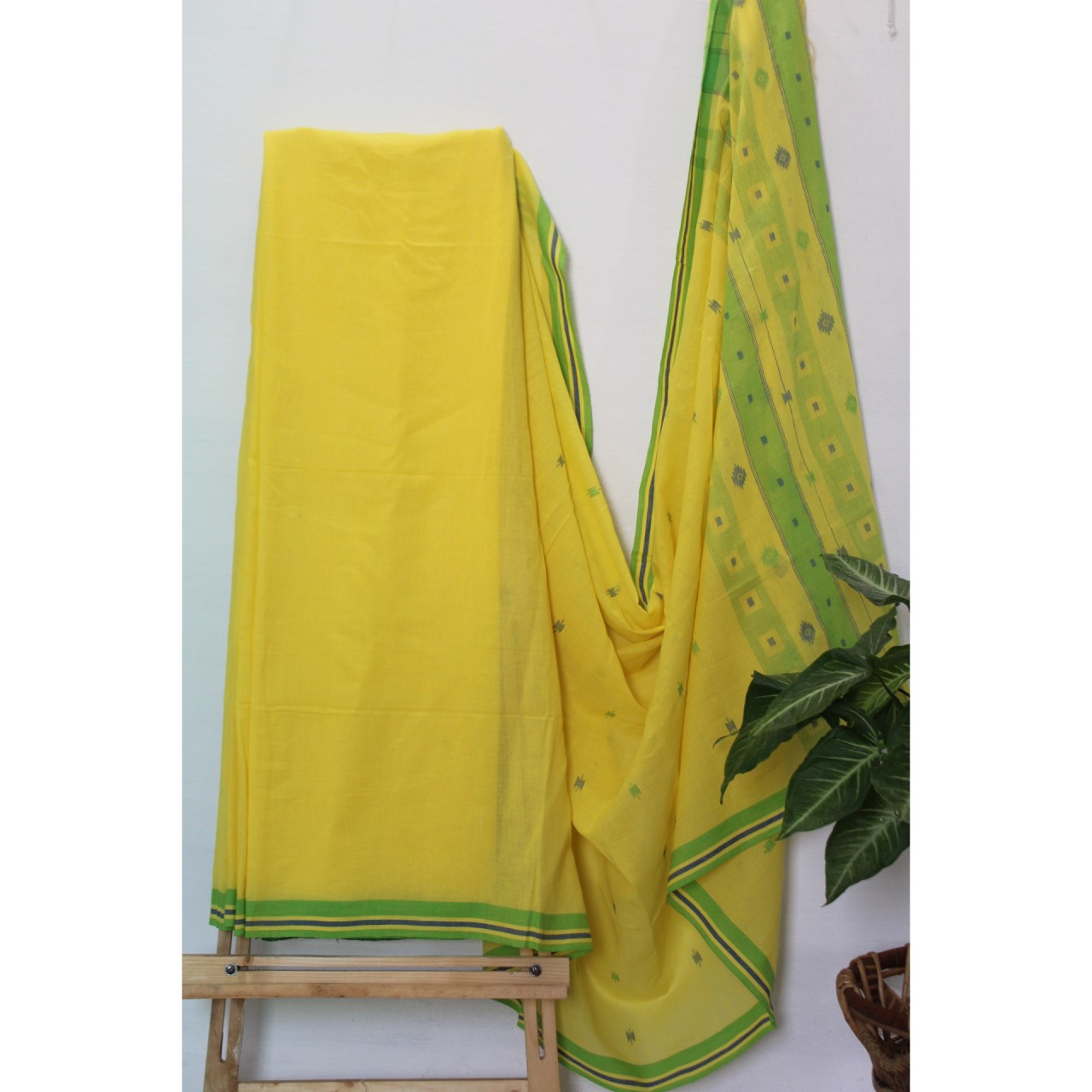 (1158) Cotton Azo-free dyed Jamdani sari from Burdwan with cotton motifs - Lemon yellow, sap green, indigo