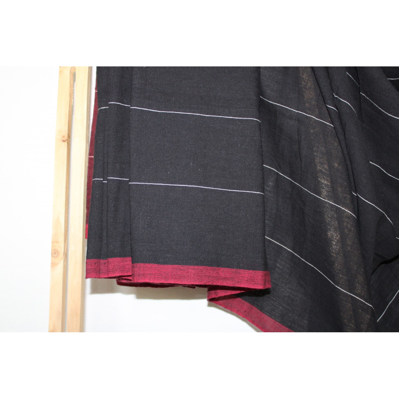 (598) Kala cotton Azo-free dyed Kutchy sari from Kutch with kala cotton motifs and kala cotton motifs - Black, maroon, white, motif
