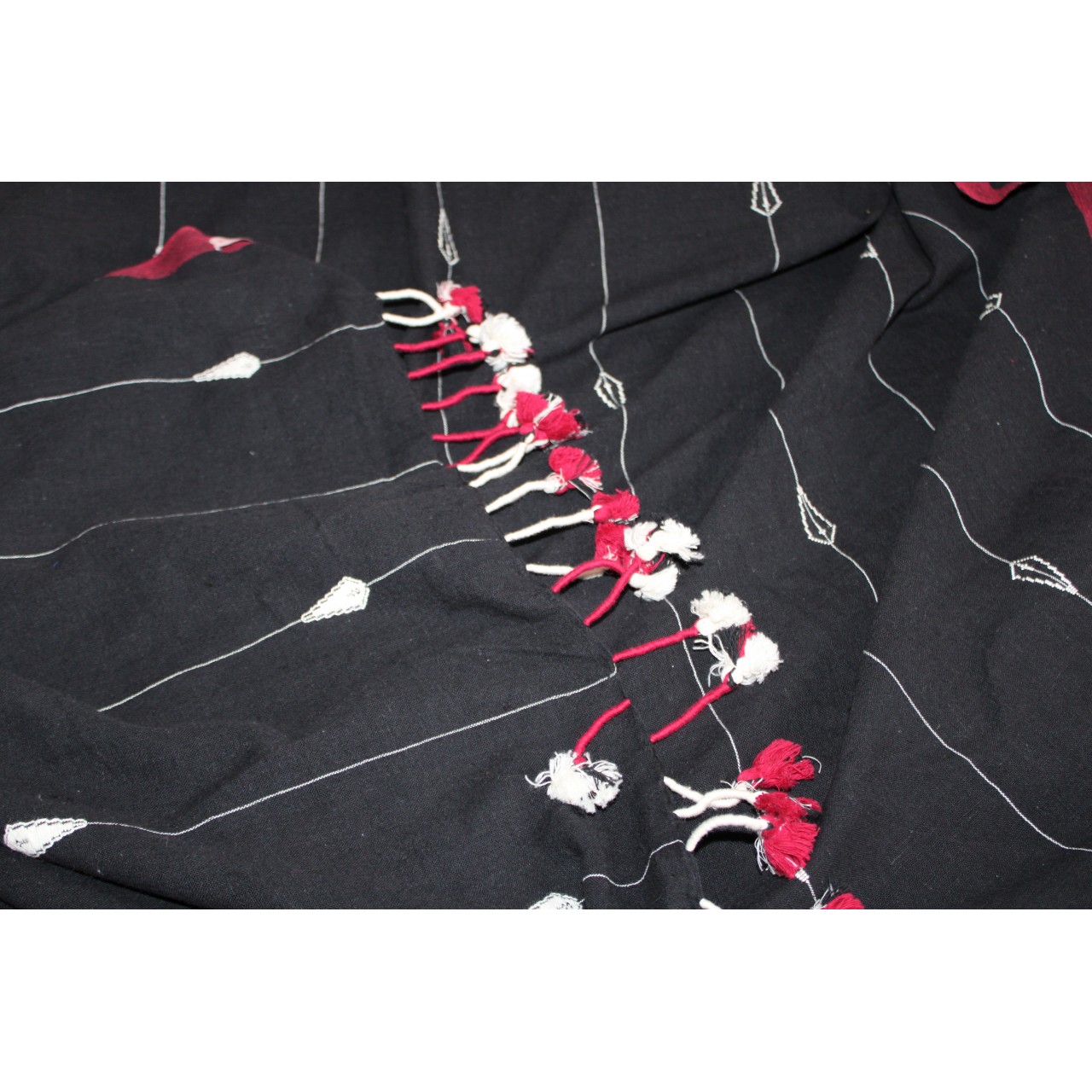 (598) Kala cotton Azo-free dyed Kutchy sari from Kutch with kala cotton motifs and kala cotton motifs - Black, maroon, white, motif