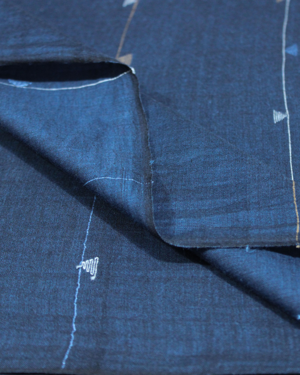 (2013) Cotton and khadi Azo-free dyed Jamdani yardage from Shantipur with cotton motifs and cotton motifs - Dark indigo, yellow, sky blue, brown, motif, stripes, blue, indigo