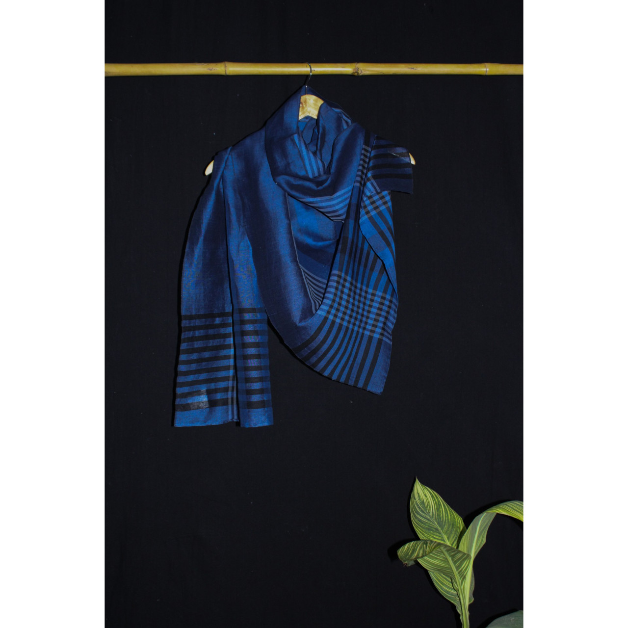 (2072) Khadi  and linen Azo-free dyed stole from Shantipur - Indigo, black, stripes, white