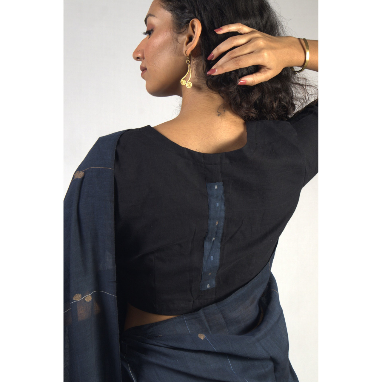 (2451) Cotton and khadi Azo-free dyed Jamdani sari from Shantipur with cotton motifs and cotton motifs - Indigo, brown, white, motif, pompoms, stripes, black, mustard yellow