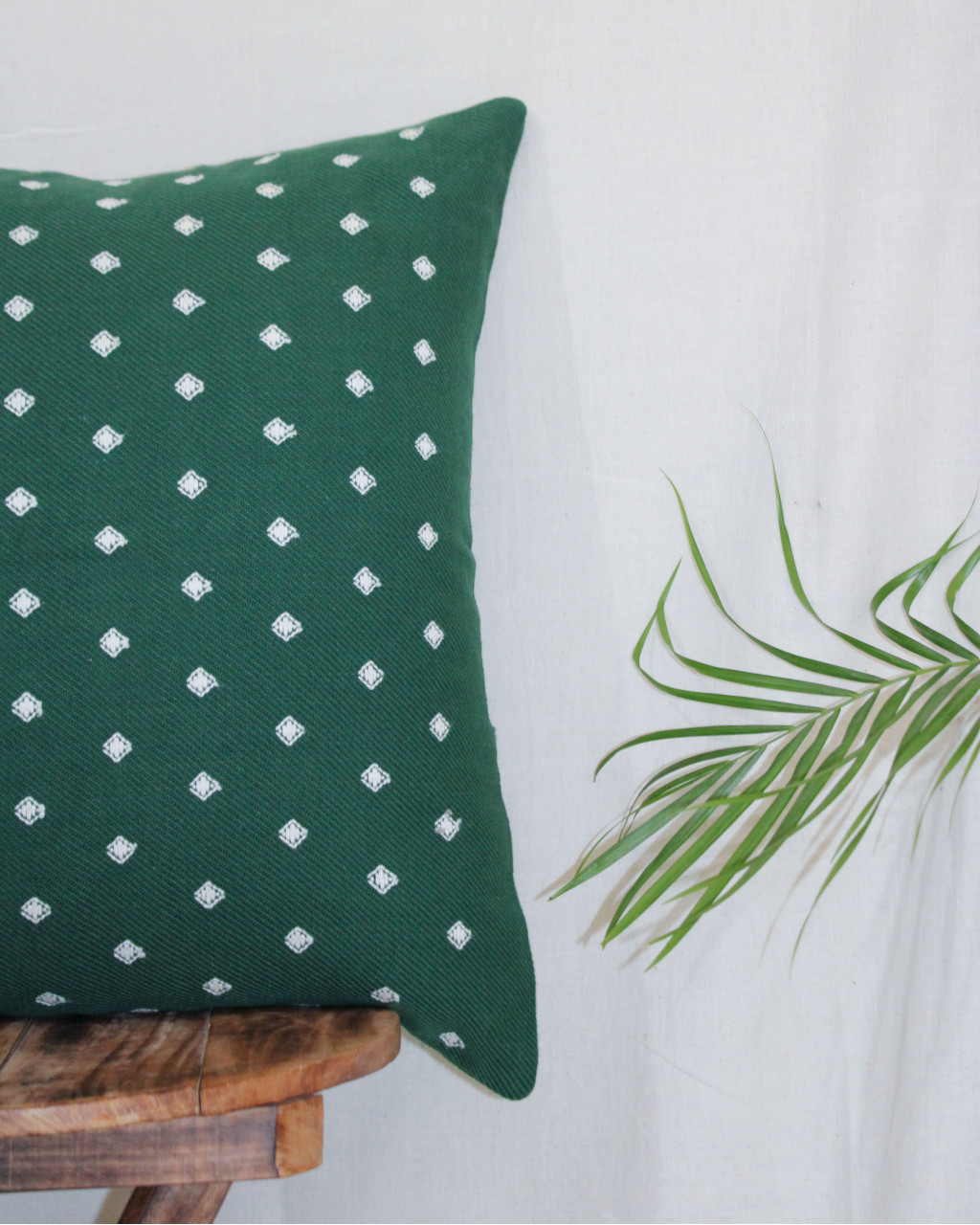 (1469) Cotton Azo-free dyed Kutchy cushion cover from Kutch with kala cotton extra-weft - Green, white, motif