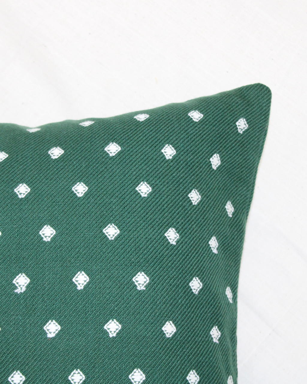 (1469) Cotton Azo-free dyed Kutchy cushion cover from Kutch with kala cotton extra-weft - Green, white, motif