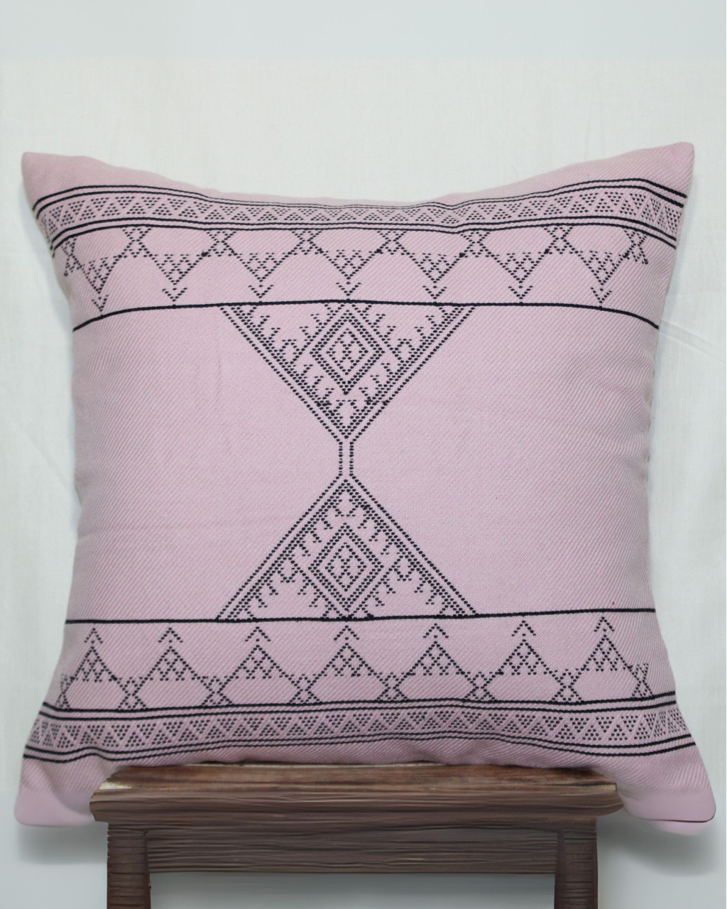 (1491) Kala cotton Azo-free dyed Kutchy cushion cover from Kutch with kala cotton motifs and kala cotton motifs - Peach, black, motif