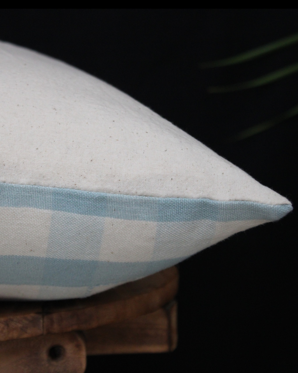 (1292) Cotton Azo-free dyed cushion cover from Maheshwar - Light green, white, checks