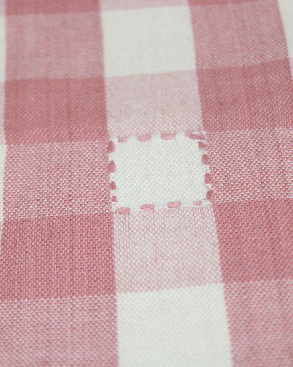 (1306) Cotton Azo-free dyed cushion cover from Maheshwar - Baby pink, white, checks