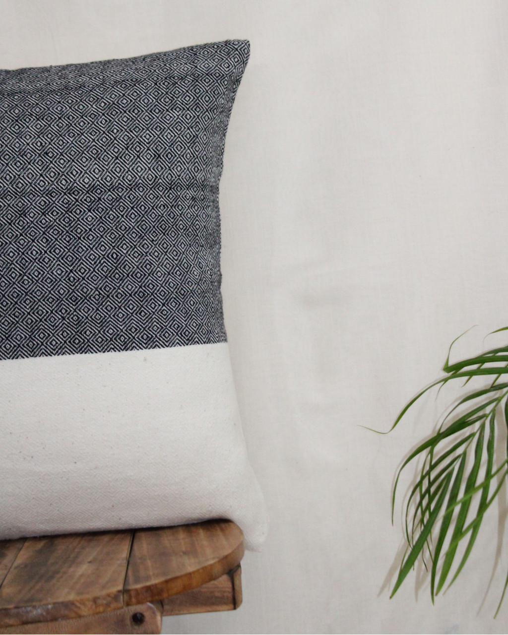 (1308) Cotton Azo-free dyed cushion cover from Maheshwar - Black, white, textured