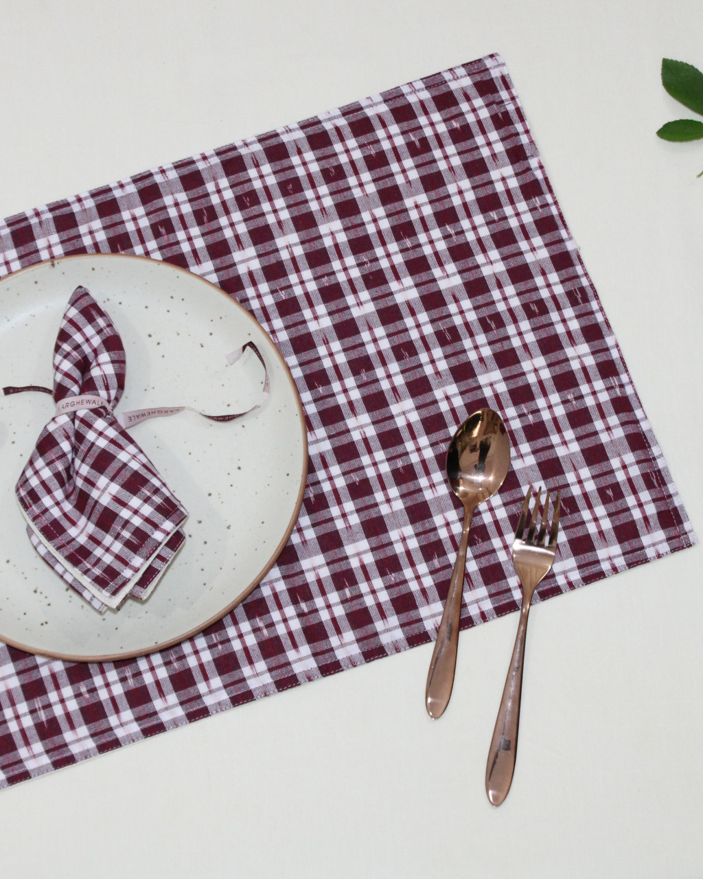 (1323) Cotton Azo-free dyed place mat from Maheshwar - Brown, white, checks