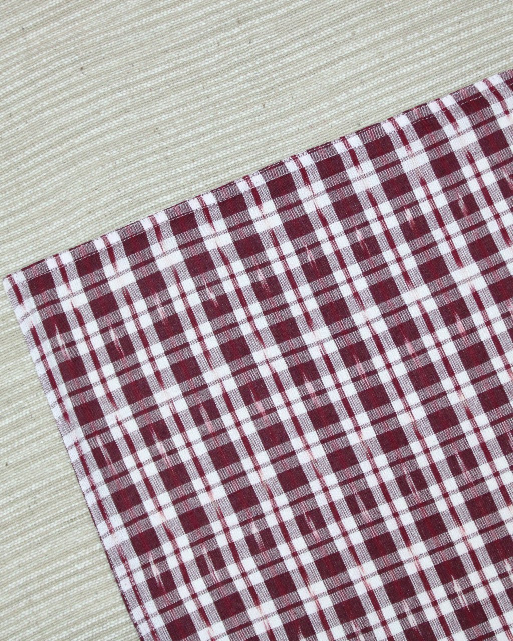 (1323) Cotton Azo-free dyed place mat from Maheshwar - Brown, white, checks