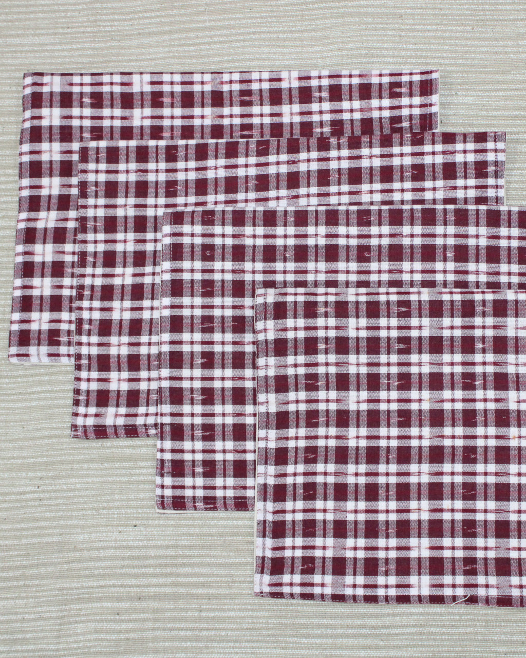 (1323) Cotton Azo-free dyed place mat from Maheshwar - Brown, white, checks