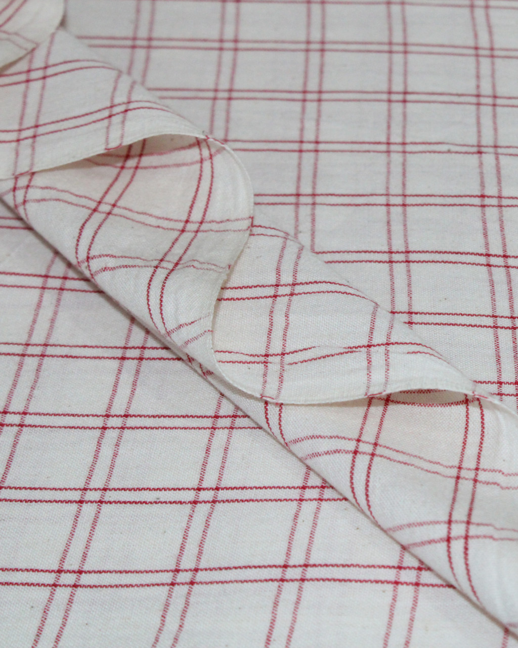 (1443) Cotton Azo-free dyed yardage from Maheshwar - White, red, checks