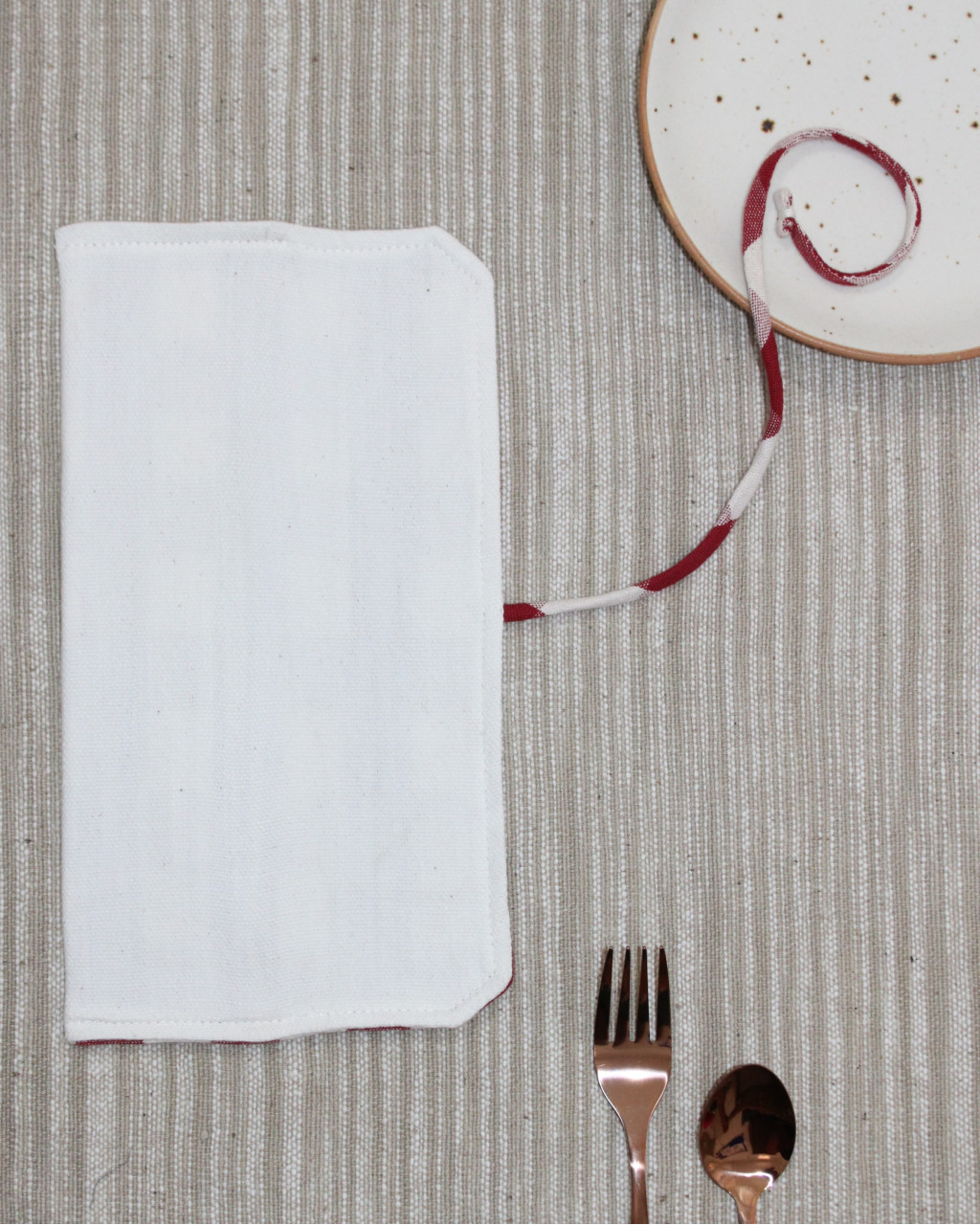 (1447) Kala cotton Azo-free dyed cutlery pouch from Maheshwar - Maroon, white, checks