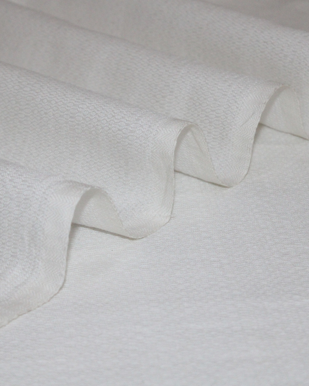 (1575) Cotton undyed yardage from Maheshwar - White, textured