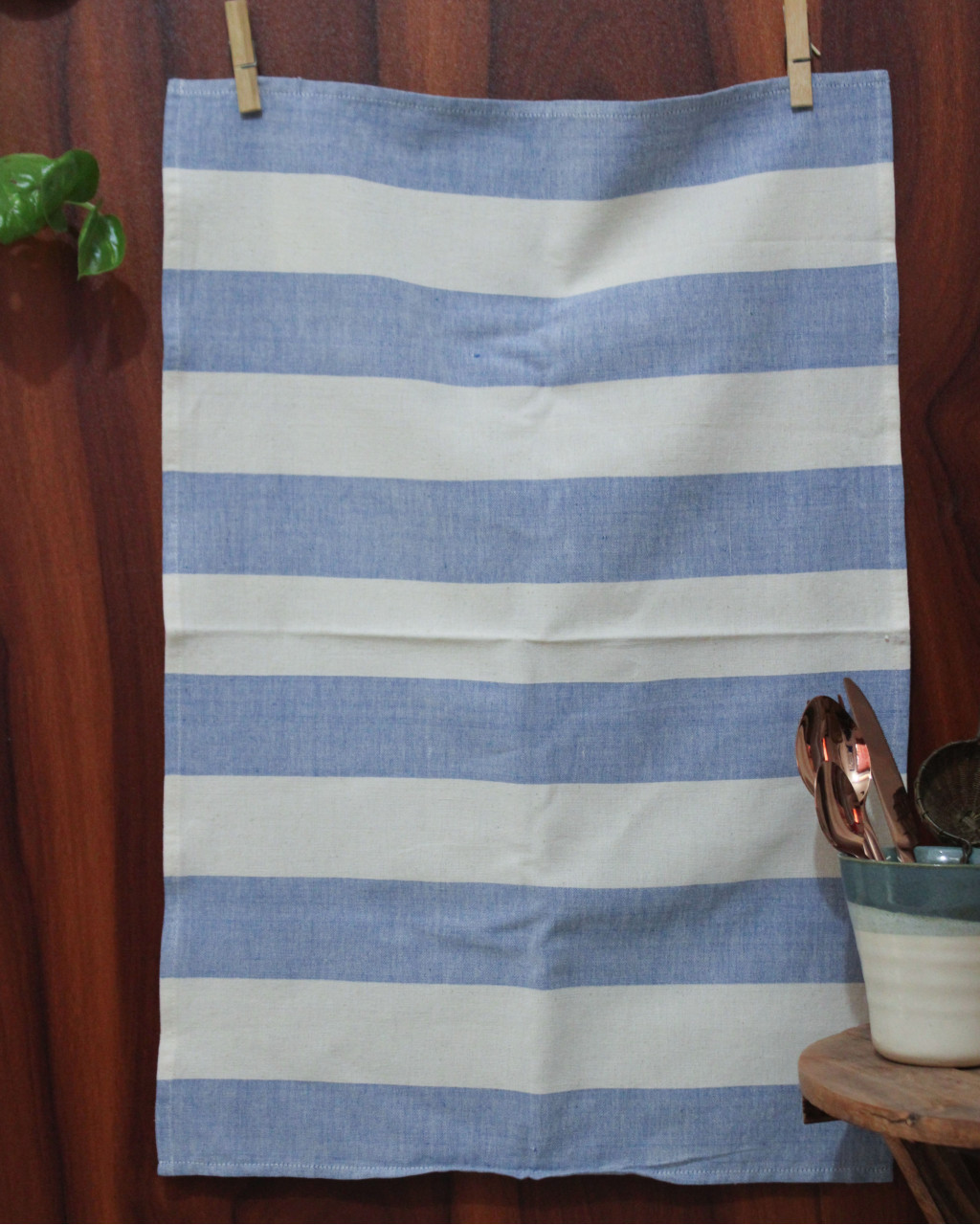 (1972) Cotton Azo-free dyed kitchen towel from Maheshwar - Sky blue, white, stripes