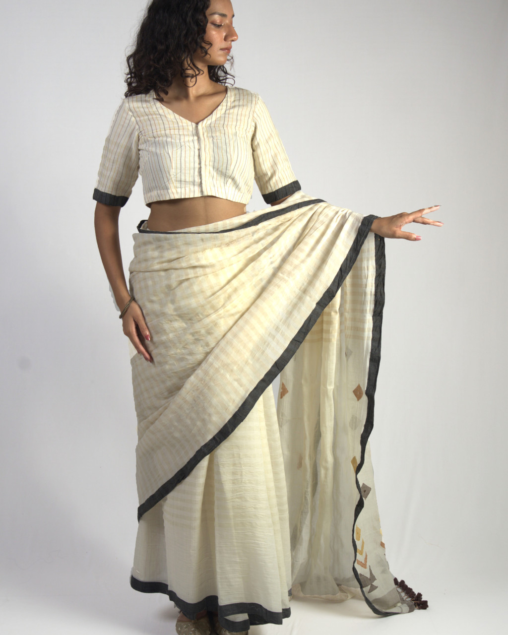 (2205) Cotton and mulberry silk Azo-free dyed Jamdani sari from Shantipur with cotton motifs and cotton motifs - White, light brown, mustard yellow, motif, stripes, black, pompoms, cream, brown, yellow